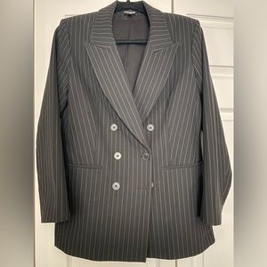 Current Season Express Black Pinstriped Suit. Size L Worn 2x Perfect condition